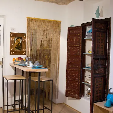 Private Modern Paolina Center 펜션 로마